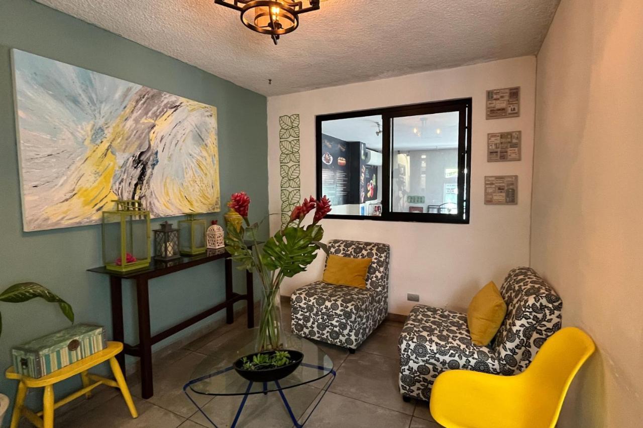Hotel Boutique Valverde Santa Elena Сан Салвадор Екстериор снимка