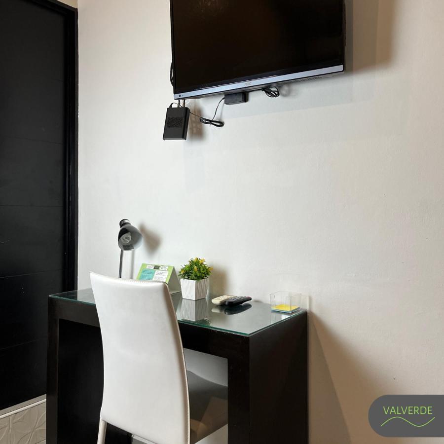 Hotel Boutique Valverde Santa Elena Сан Салвадор Екстериор снимка
